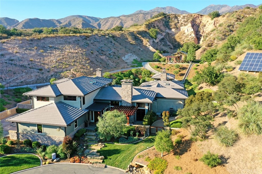 StressFree & Capable Trabuco Canyon Movers Student Movers StressFree & Capable Trabuco Canyon Movers Student Movers